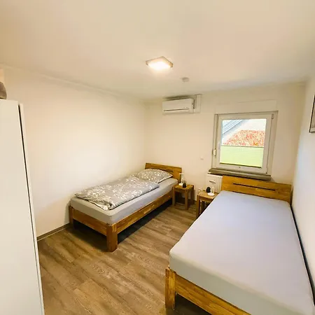 - Klima - Wallbox - Netflix *